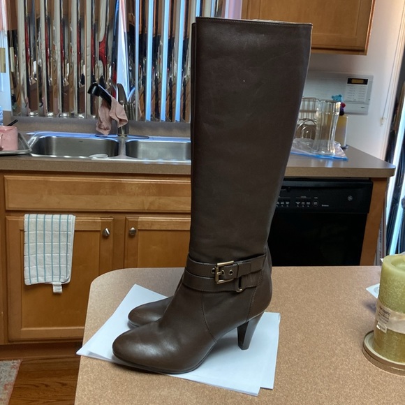 Coach Addie Semi Mate Leather Heel Boots - Picture 8 of 16